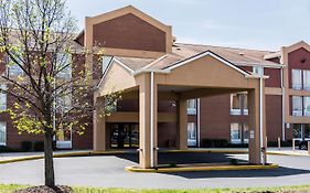 Comfort Inn at Joint Base Andrews Clinton Md